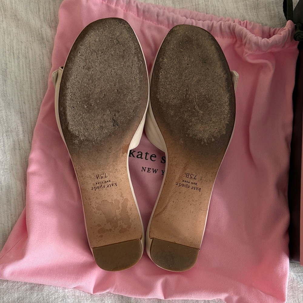 Kate Spade Bow Sandals - Picture 2 of 4